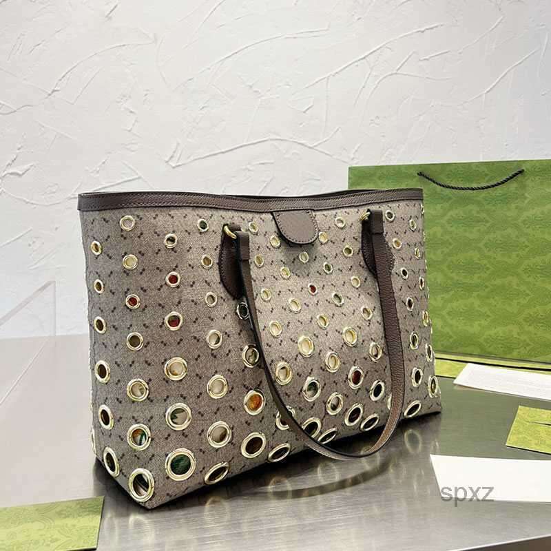 7A Quality Luxury bags Evening Bags Tote Bag Shoulder Handbags Women Travel Bags Canvas Metal Circular Hole Large Capacity Crossbody Purse G, Coffee
7A Quality Luxury bags Evening Bags Tote Bag Shoulder Handbags Women Travel Bags Canvas Metal Circular Hole Large Capacity Crossbody Purse G, Coffee