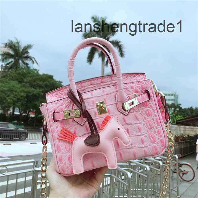 Designer Luxurys High Quality Bag Hemes Cowhide Berkin For Womens Handmade Wallet Fashion Letters H Togo Handbags Kely Purse Leather Black 25 35 The Totes Bags 9AMN, Big red
Designer Luxurys High Quality Bag Hemes Cowhide Berkin For Womens Handmade Wallet Fashion Letters H Togo Handbags Kely Purse Leather Black 25 35 The Totes Bags 9AMN, Big red