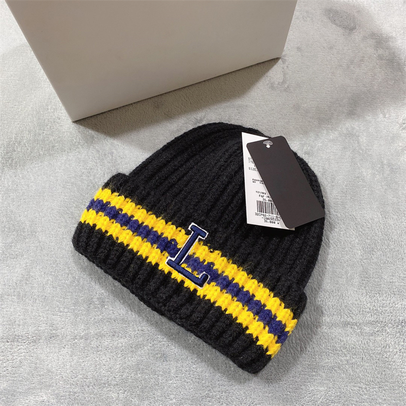 2022 Fashion Knitted Hats Designer Beanies Caps Men Women Letter Caps Autumn Winter Warn Hat Bonnet Street Fashion Cap, Black
2022 Fashion Knitted Hats Designer Beanies Caps Men Women Letter Caps Autumn Winter Warn Hat Bonnet Street Fashion Cap, Black
