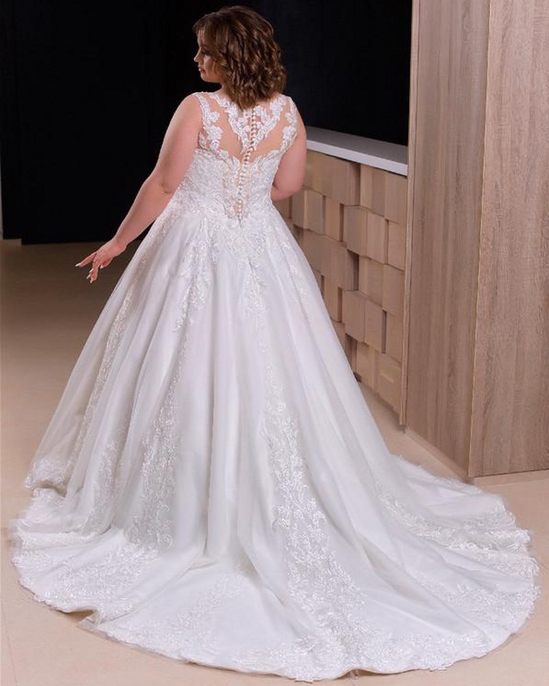 Plus Size Bridal Gown Bohemian Wedding Dresses V Neck Appliqued Sleeveless Beach Ruffle Sweep Train Custom Made Abiti Da Sposa Vestido De Novia