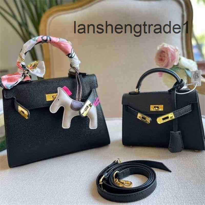 Designer Luxurys High Quality Bag Hemes Cowhide Berkin For Womens Handmade Wallet Fashion Letters H Togo Handbags Kely Purse Leather Black 25 35 The Totes Bags 0UJW, Gray
Designer Luxurys High Quality Bag Hemes Cowhide Berkin For Womens Handmade Wallet Fashion Letters H Togo Handbags Kely Purse Leather Black 25 35 The Totes Bags 0UJW, Gray