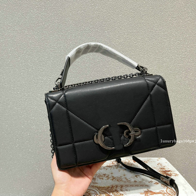 The Totes Bags Lady Famous Designer Practical Capacity Crossbody Shoulder Handbag Women Purse Cross Body Casual Square Genuine leather Wallets, Box single shot can not be sent
The Totes Bags Lady Famous Designer Practical Capacity Crossbody Shoulder Handbag Women Purse Cross Body Casual Square Genuine leather Wallets, Box single shot can not be sent