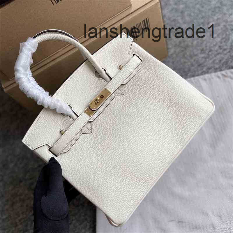 Designer Luxurys High Quality Bag Hemes Cowhide Berkin For Womens Handmade Wallet Fashion Letters H Togo Handbags Kely Purse Leather Black 25 35 The Totes Bags 0JTR, Golden brown 25cm
Designer Luxurys High Quality Bag Hemes Cowhide Berkin For Womens Handmade Wallet Fashion Letters H Togo Handbags Kely Purse Leather Black 25 35 The Totes Bags 0JTR, Golden brown 25cm