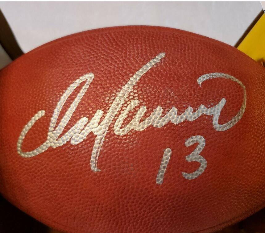 aaron rodgers JOHNNY UNITAS DAN MARINO Lawrence Taylor Manning Signed Autograph Autographed auto out in door sports collection football ball, Brett favre
aaron rodgers JOHNNY UNITAS DAN MARINO Lawrence Taylor Manning Signed Autograph Autographed auto out in door sports collection football ball, Brett favre