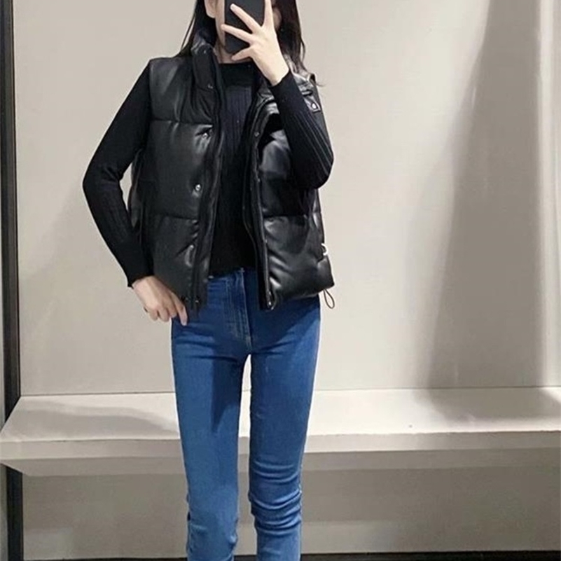 Women's Vests TRAF Women Fashion Leather Cotton Pocket Padded Waistcoat Vintage Sleeveless Female Outerwear Streetwear 220928