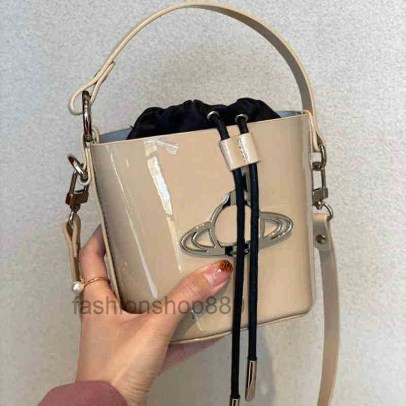 quality 5A top westwood bucket tote bag women crossbody Luxuries Designers Women Bags Saturn's handbags cowhide leather shoulder purse small, Black
quality 5A top westwood bucket tote bag women crossbody Luxuries Designers Women Bags Saturn's handbags cowhide leather shoulder purse small, Black
