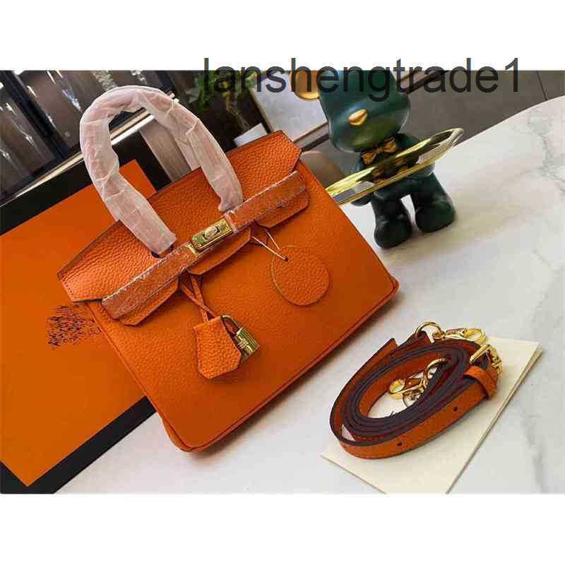 Designer Luxurys High Quality Bag Hemes Cowhide Berkin For Womens Handmade Wallet Fashion Letters H Togo Handbags Kely Purse Leather Black 25 35 The Totes Bags FF8O, 25cm
Designer Luxurys High Quality Bag Hemes Cowhide Berkin For Womens Handmade Wallet Fashion Letters H Togo Handbags Kely Purse Leather Black 25 35 The Totes Bags FF8O, 25cm