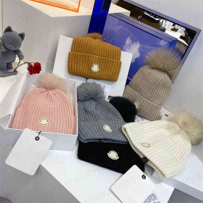 Beanie/Skull Caps Designer Skull Caps Fashion Fax Fur Pom Beanie Breathable Keep Warm Cashmere Hat for Man Woman 6 Color High-quality, Khaki
Beanie/Skull Caps Designer Skull Caps Fashion Fax Fur Pom Beanie Breathable Keep Warm Cashmere Hat for Man Woman 6 Color High-quality, Khaki
