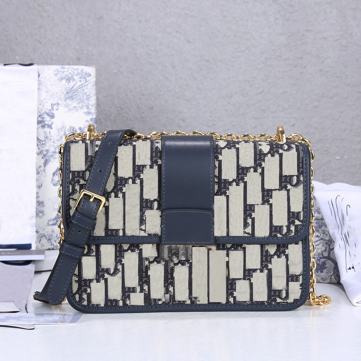 Messenger bag Bags Luxury Designer Fashion Shoulder Handbags Women Chain Letter Phone Bag Wallet Purse Cross body Metallic Totes Saddles with Strap, #19 
Messenger bag Bags Luxury Designer Fashion Shoulder Handbags Women Chain Letter Phone Bag Wallet Purse Cross body Metallic Totes Saddles with Strap, #19