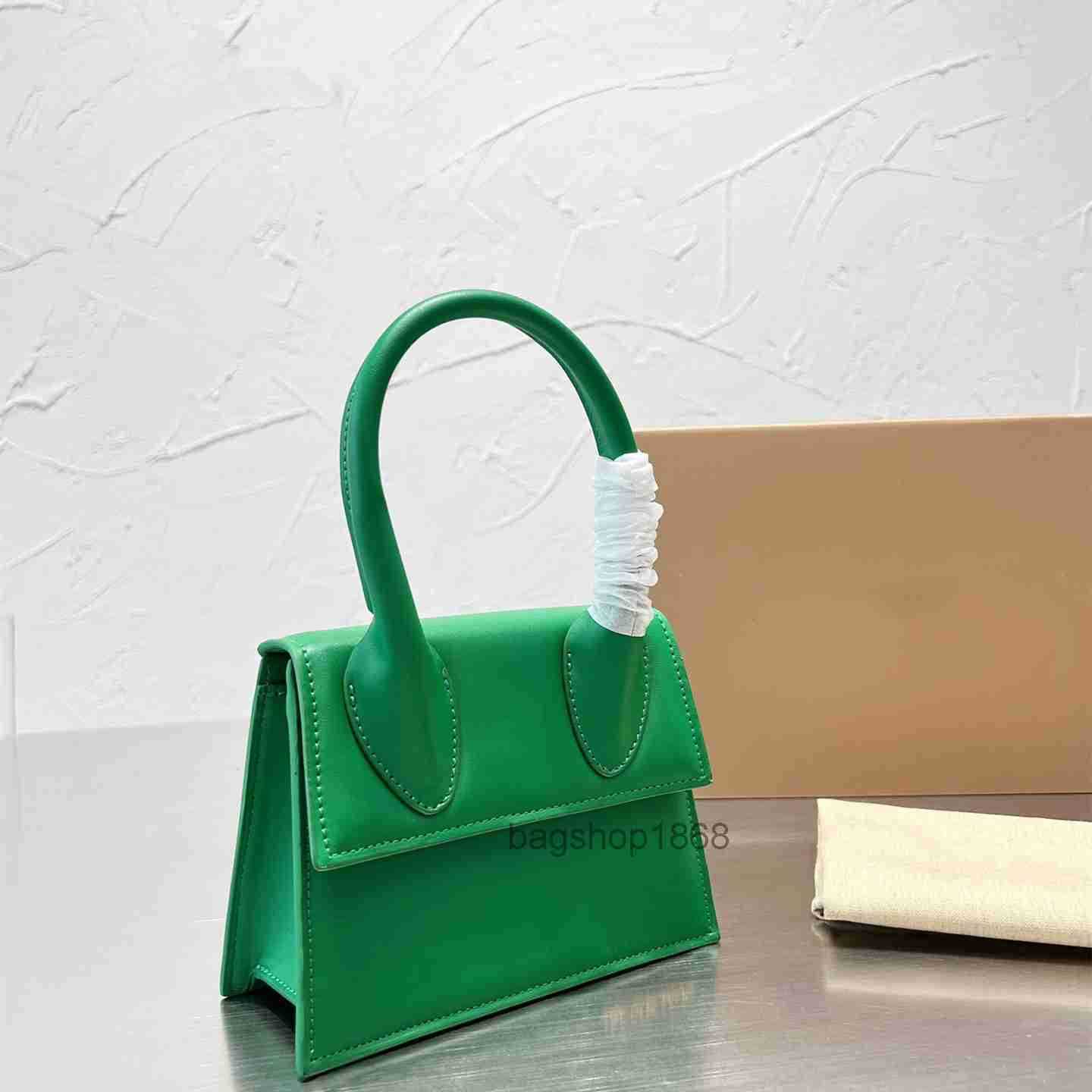 Le Chiquito long alligator nubuck grand bags women tote large purse handbag split crocodile Matte leather big bag noeud hand coin flap
Le Chiquito long alligator nubuck grand bags women tote large purse handbag split crocodile Matte leather big bag noeud hand coin flap