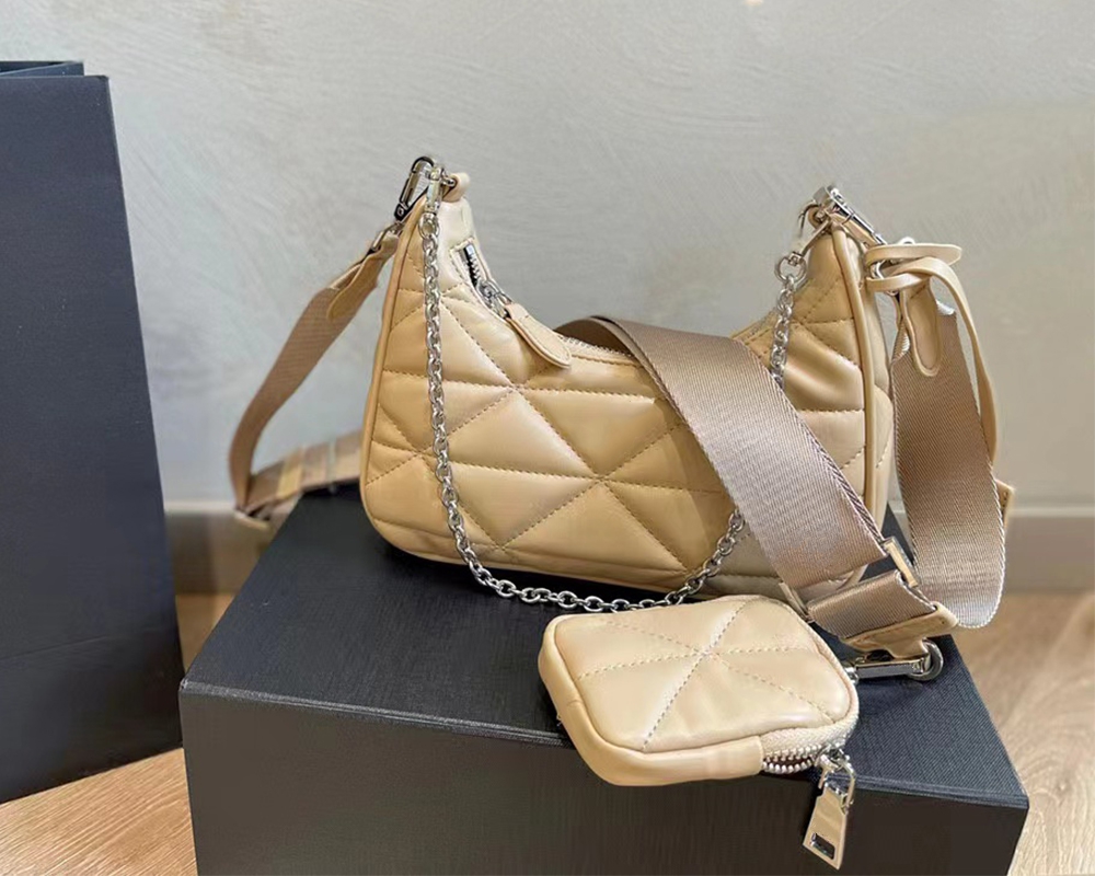Women Crossbody Bags Hobo 2pcs Designer Luxurys 2023 Fashion Tote Silver Chain Handle Handbags Shoulder Bag Blue Pink White Black Handbag Messenger Purses, Green gold
Women Crossbody Bags Hobo 2pcs Designer Luxurys 2023 Fashion Tote Silver Chain Handle Handbags Shoulder Bag Blue Pink White Black Handbag Messenger Purses, Green gold