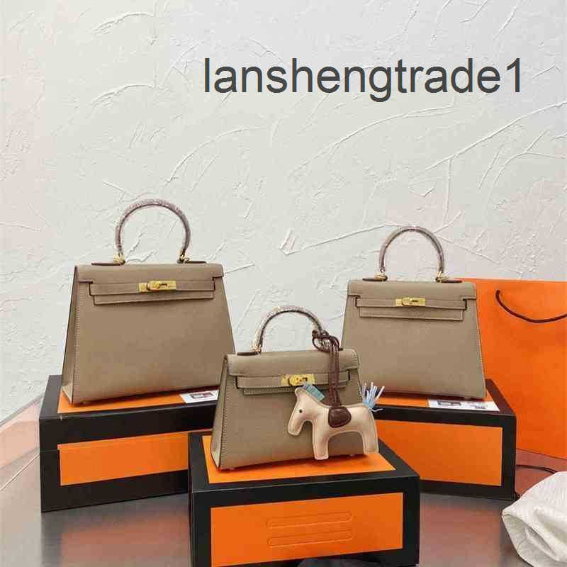 Designer Luxurys High Quality Bag Hemes Cowhide Berkin For Womens Handmade Wallet Fashion Letters H Togo Handbags Kely Purse Leather Black 25 35 The Totes Bags I5OK, Khaki
Designer Luxurys High Quality Bag Hemes Cowhide Berkin For Womens Handmade Wallet Fashion Letters H Togo Handbags Kely Purse Leather Black 25 35 The Totes Bags I5OK, Khaki