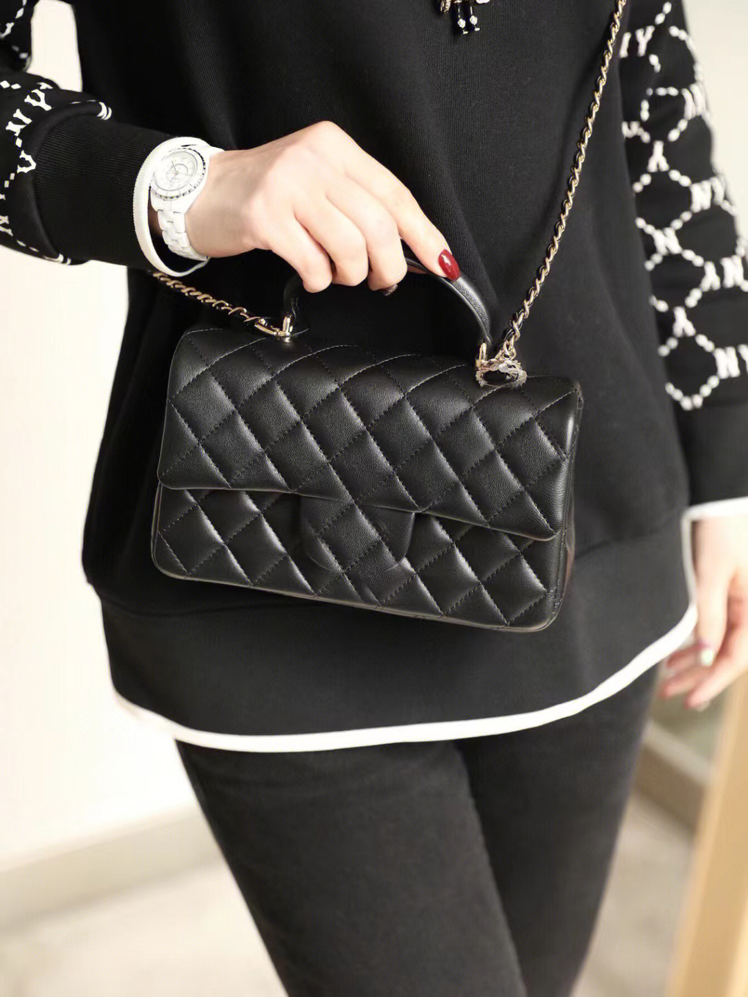 2023 Grain Leather Flap Crossbody Bags Women Black Handbags Cream Color Luxurious Small Size 20cm Handbag Lady Chain Diamond Lattice Brand Totes Purses Shoulder Bag, Fill price difference
2023 Grain Leather Flap Crossbody Bags Women Black Handbags Cream Color Luxurious Small Size 20cm Handbag Lady Chain Diamond Lattice Brand Totes Purses Shoulder Bag, Fill price difference