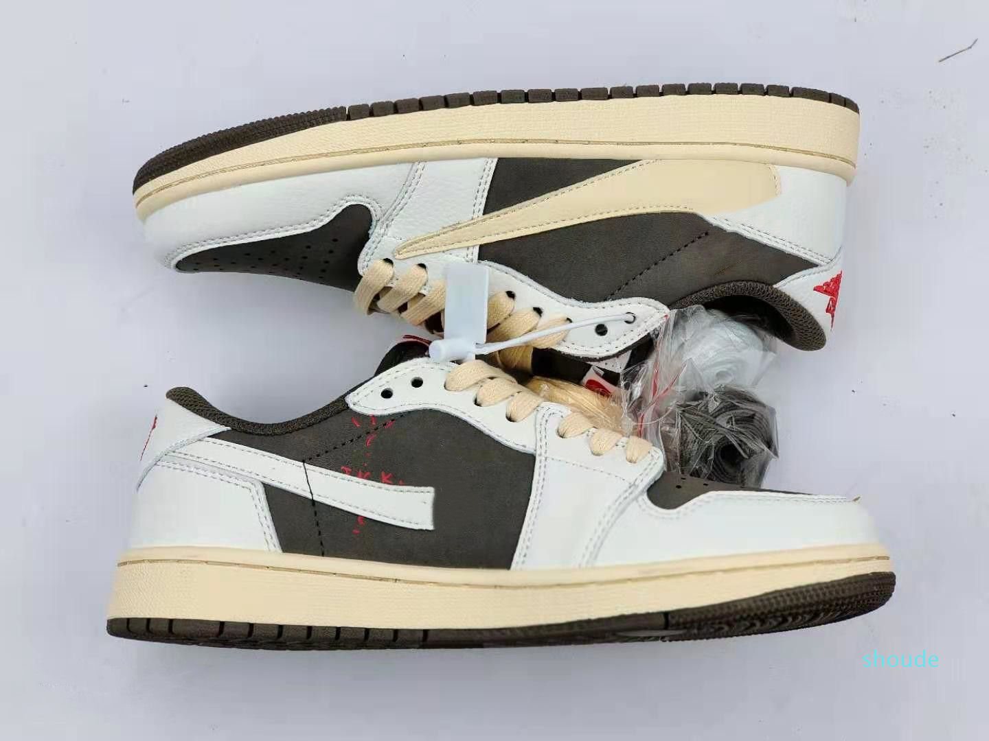 Basketball Shoes Scotts 1S Low OG TS SP 1 S Color White Brown Beige Khaki University Outdoor Sneakers