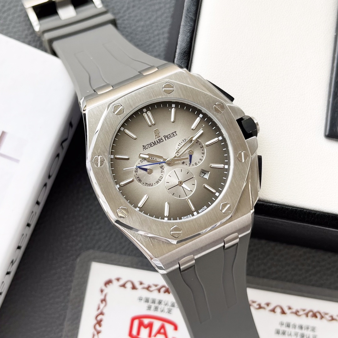Audemar Pigue Royal Oaks AP Watch RoyalOak Offshore series automatic quartz watch appearance temperament trend
Audemar Pigue Royal Oaks AP Watch RoyalOak Offshore series automatic quartz watch appearance temperament trend