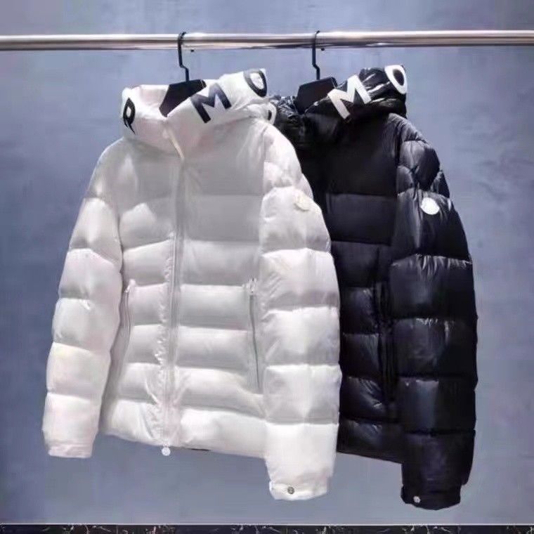Men Women designer Down real wlf fur jackets goose coat winter outdoor cold-proof thickened warm stracket Suit Casual solid, White
Men Women designer Down real wlf fur jackets goose coat winter outdoor cold-proof thickened warm stracket Suit Casual solid, White