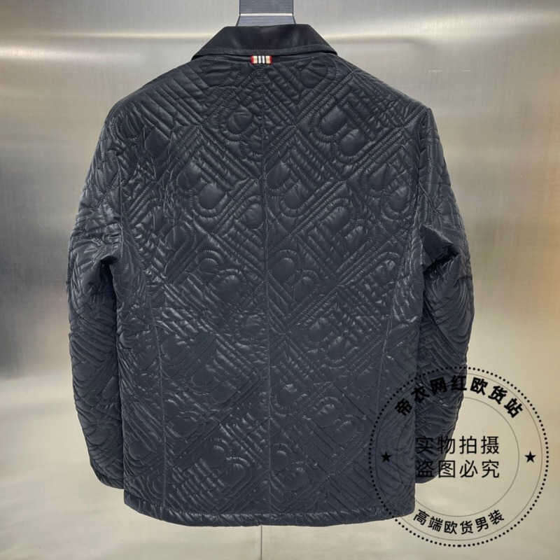 Mens Jacket Burb Designer Suit Velvet 3d Three-dimensional Pattern Lapel Jackets Business Casual Man Cardigan Coat 4xl 5xl, Black
Mens Jacket Burb Designer Suit Velvet 3d Three-dimensional Pattern Lapel Jackets Business Casual Man Cardigan Coat 4xl 5xl, Black