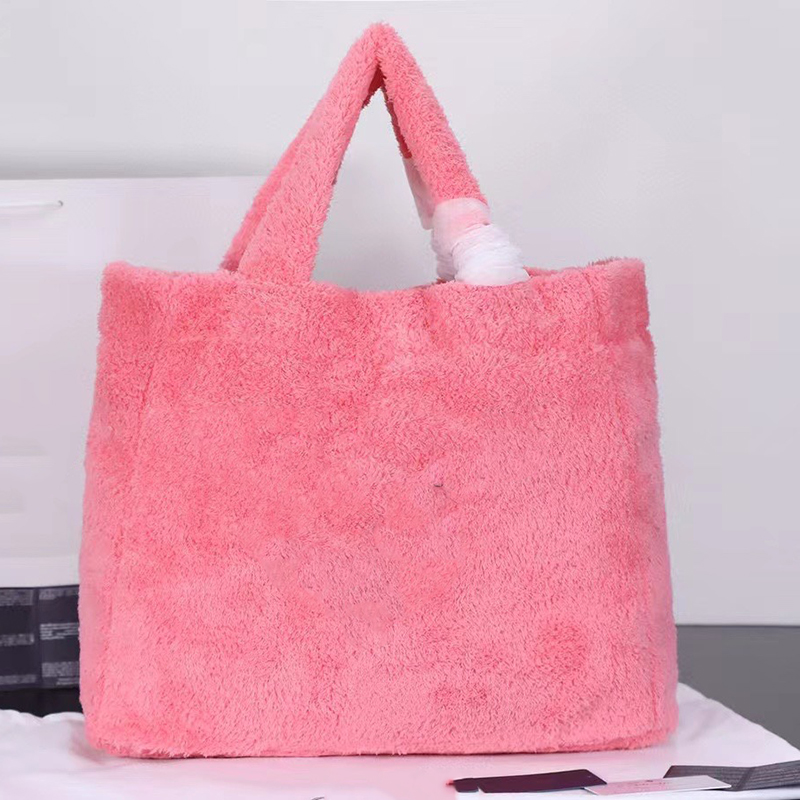 Designers bag lambswool large Hobo tote Women Luxury shoulder Handbags Purses wallets Single Shoulder Messenger Lady internal lambskin for winter, Carton
Designers bag lambswool large Hobo tote Women Luxury shoulder Handbags Purses wallets Single Shoulder Messenger Lady internal lambskin for winter, Carton