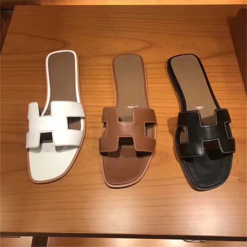 Herme Slippers Oran Oasis Designer Sandals Slides Sandals Designer Herme Oran Slippers Slides H slippers women same summer versatile wear le, Dark brown sheepskin
Herme Slippers Oran Oasis Designer Sandals Slides Sandals Designer Herme Oran Slippers Slides H slippers women same summer versatile wear le, Dark brown sheepskin