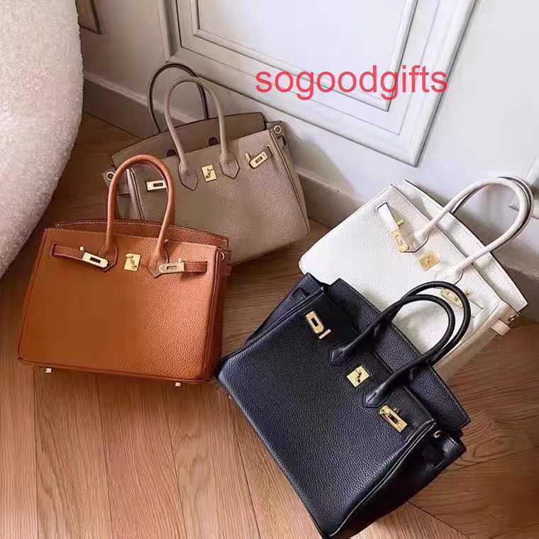 Designer Bags Herme Luxury Genuine Leather Women's Single Shoulder Handbags 2022 handmade cowhide bk25 / 30 litchi patte, Atmospheric black
Designer Bags Herme Luxury Genuine Leather Women's Single Shoulder Handbags 2022 handmade cowhide bk25 / 30 litchi patte, Atmospheric black