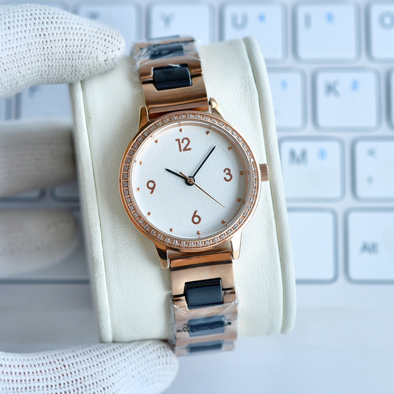 Women Watch Quartz Movement Watches For Ladies Fashion Wristwatches Business Wristwatch Stainless Steel Ceramics Strap Montre de luxe 30MM, Color 2
Women Watch Quartz Movement Watches For Ladies Fashion Wristwatches Business Wristwatch Stainless Steel Ceramics Strap Montre de luxe 30MM, Color 2