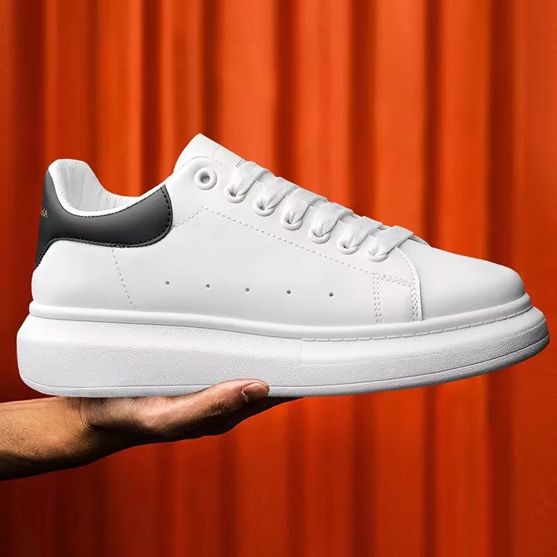 Luxury Brand Genuine Leather Women Platform Casual Sneakers Autumn Fashion Sports Vulcanized Men Shoes couple shoesrunning shoes 35-45size, White box
Luxury Brand Genuine Leather Women Platform Casual Sneakers Autumn Fashion Sports Vulcanized Men Shoes couple shoesrunning shoes 35-45size, White box