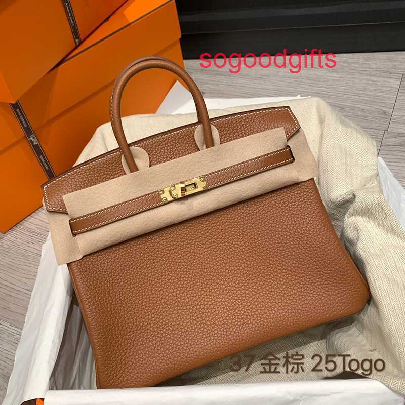 Designer Bags Herme Luxury Genuine Leather Women's Single Shoulder Handbags 2022 new pure manual wax line Togo cow leather, Elephant gray 
Designer Bags Herme Luxury Genuine Leather Women's Single Shoulder Handbags 2022 new pure manual wax line Togo cow leather, Elephant gray