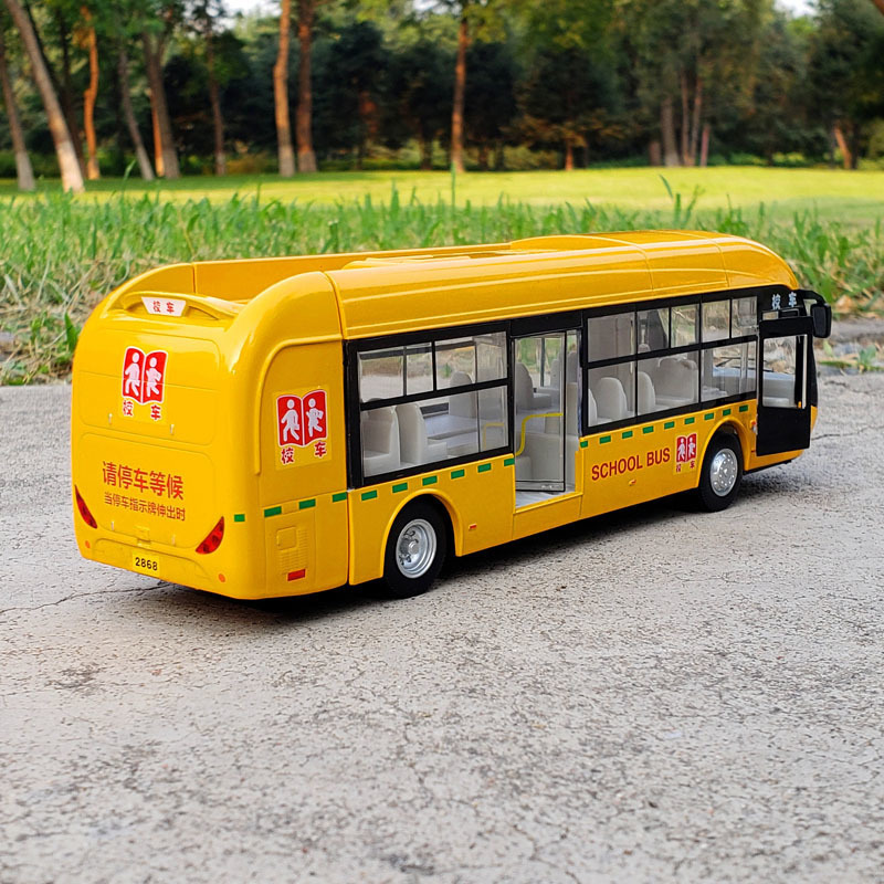 Diecast Model car Electric Tourist Toy Traffic Bus Alloy Car Simulation Metal City With Sound and Light Kids Gift 220930