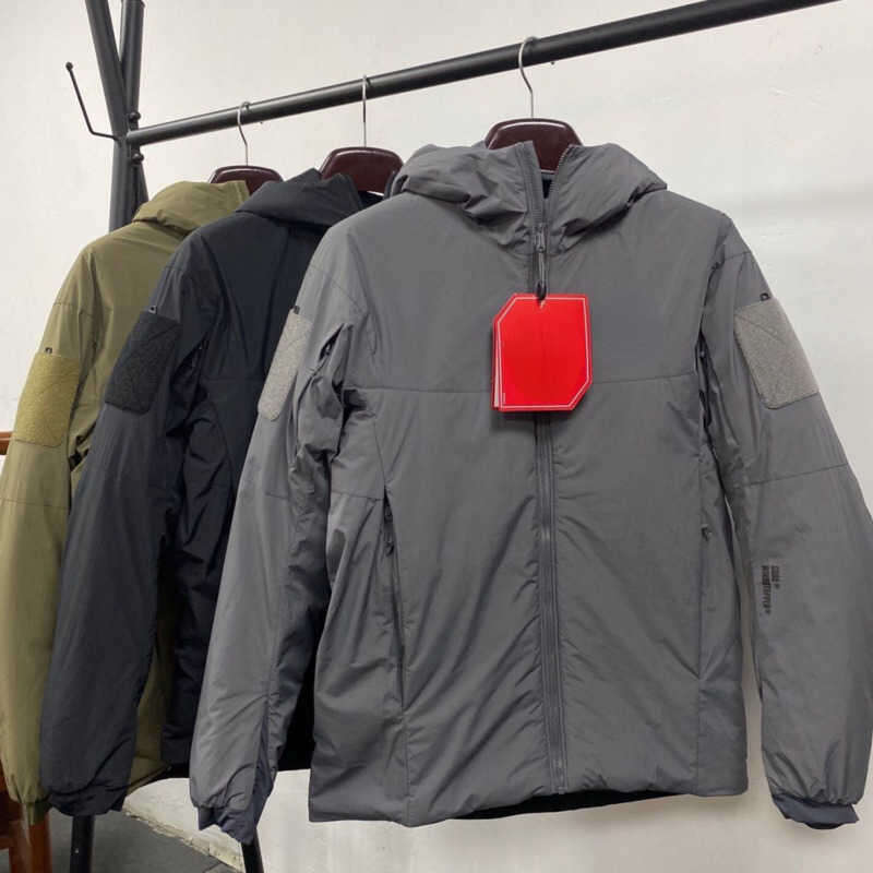 22ss Mens Down Jacket Military Version Windbreaker Designer Jackets Man Winter Warm Goose Hooded Coat Waterproof Windproof Cardigan, Gray
22ss Mens Down Jacket Military Version Windbreaker Designer Jackets Man Winter Warm Goose Hooded Coat Waterproof Windproof Cardigan, Gray