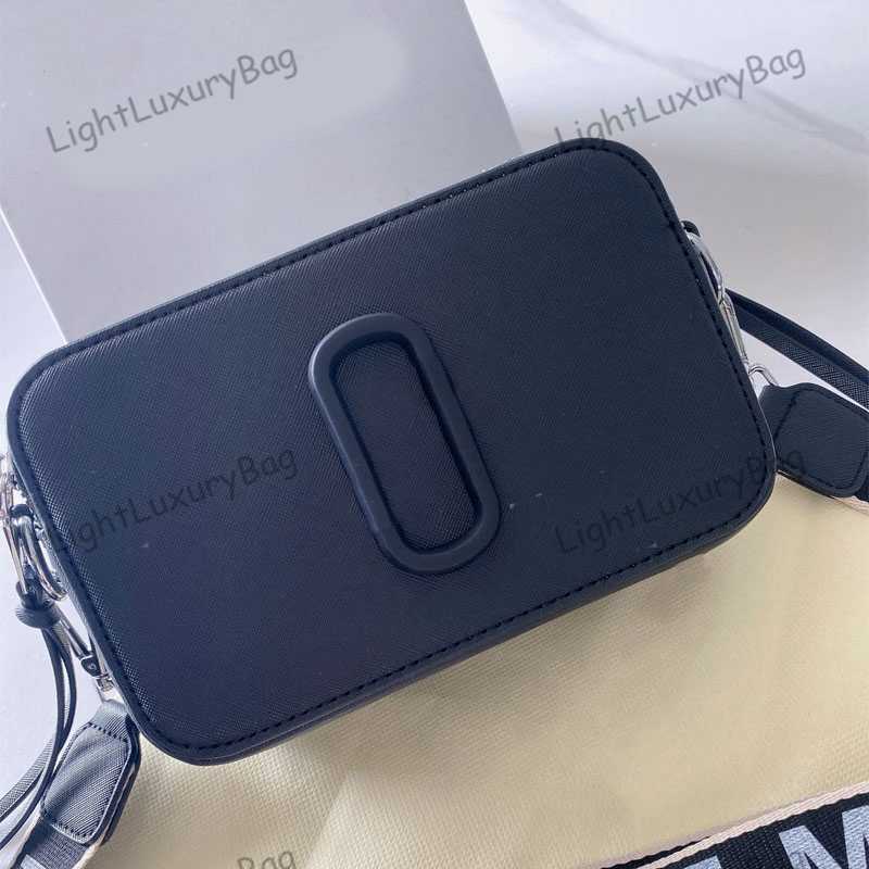 Crossbody Bags MARC Designer Bags shoulder bags Women Camera bag Wide Shoulder Strap handabg leather Matching Single Messenger Bag 220801, Grey
Crossbody Bags MARC Designer Bags shoulder bags Women Camera bag Wide Shoulder Strap handabg leather Matching Single Messenger Bag 220801, Grey