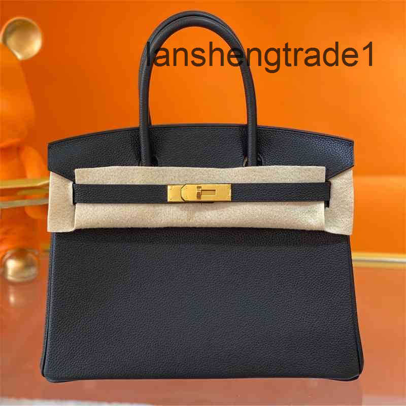 Designer Luxurys High Quality Bag Hemes Cowhide Berkin For Womens Handmade Wallet Fashion Letters H Togo Handbags Kely Purse Leather Black 25 35 The Totes Bags LHDA
Designer Luxurys High Quality Bag Hemes Cowhide Berkin For Womens Handmade Wallet Fashion Letters H Togo Handbags Kely Purse Leather Black 25 35 The Totes Bags LHDA