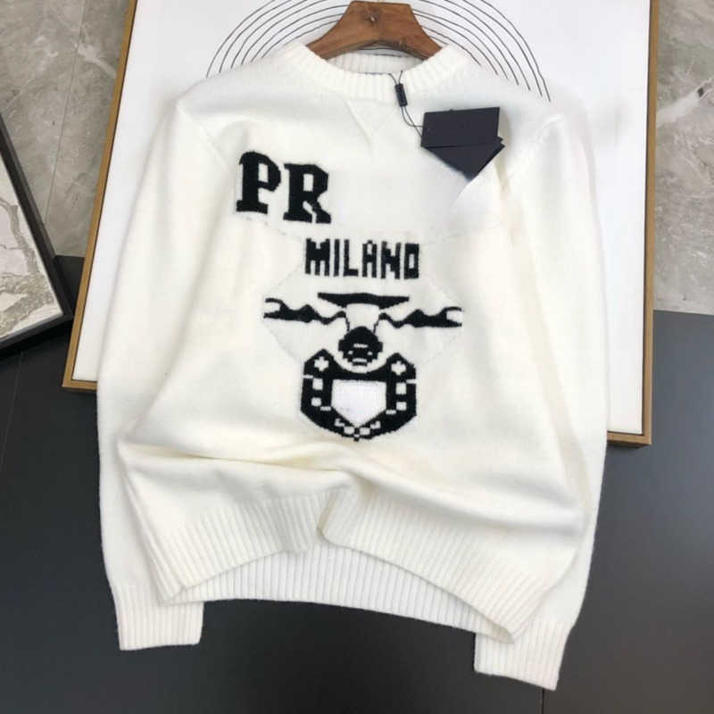 22ss designer sweater mens knitted pullover wool sweaters pra letter embroidery man bottoming shirt casual loose women sweatshirt, Black
22ss designer sweater mens knitted pullover wool sweaters pra letter embroidery man bottoming shirt casual loose women sweatshirt, Black