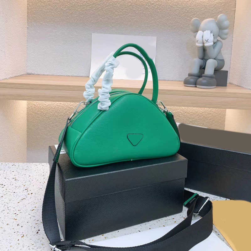 Prads totes designer handbag women bag Handbags Prade the Tote bags Luxuries designers womens crossbody Handbag Shoulder 7A high quality purses wallet AHQO, Green
Prads totes designer handbag women bag Handbags Prade the Tote bags Luxuries designers womens crossbody Handbag Shoulder 7A high quality purses wallet AHQO, Green