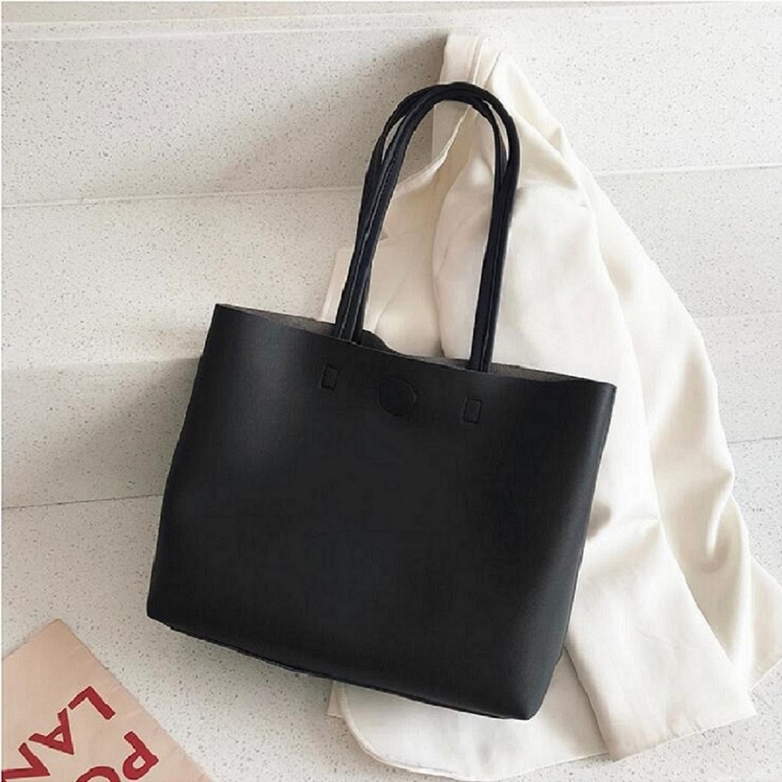 2022 color printing Totes bag onthego shopping package high temperature hot pressing shoulder bags, Black
2022 color printing Totes bag onthego shopping package high temperature hot pressing shoulder bags, Black