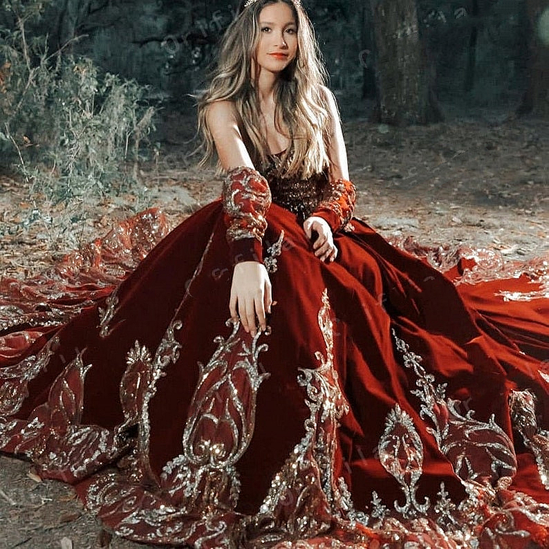 Burgundy Velvet Princess Quinceanera Dresses A-Line Sequins Lace Applique Vestido Mexicano Style Sweet 15 Prom Gowns Back Lace-up Strapless Corset