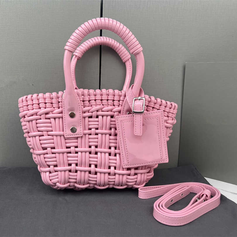 designer bag Fashion women's designer Balenicagas handbag Hollow Woven Vegetable Basket Shoulder Hand Oil Wax Bistro Tote Mini Skew Women's X1VW ZD11, No bag
designer bag Fashion women's designer Balenicagas handbag Hollow Woven Vegetable Basket Shoulder Hand Oil Wax Bistro Tote Mini Skew Women's X1VW ZD11, No bag