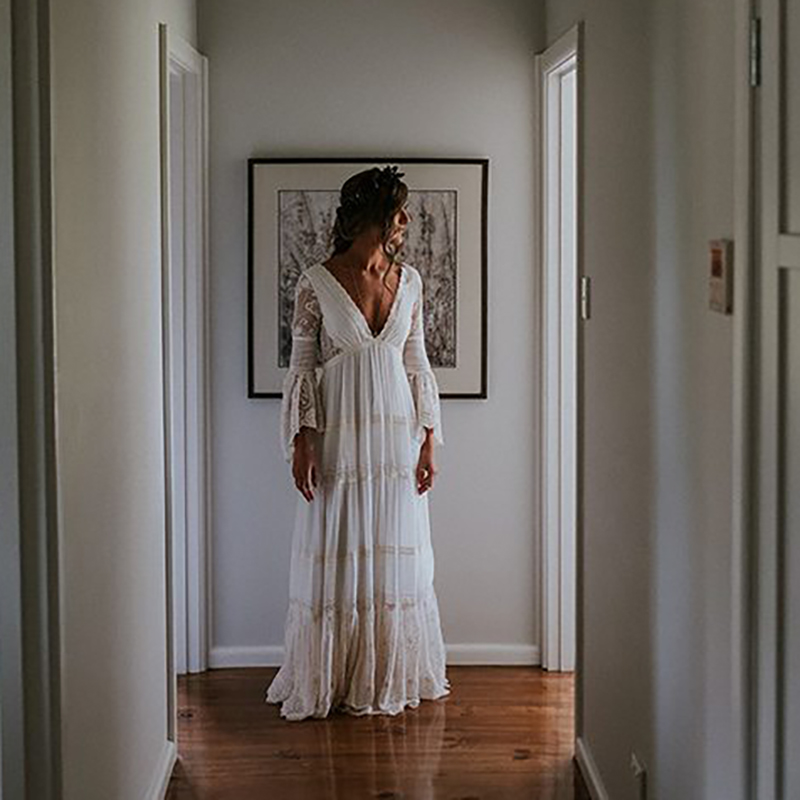 Hippies Lace Boho Wedding Dress Sexy V Neck Puff Sleeve Bohemian Beach Bride Dresses 2022 Backless Chiffon Outdoor Garden Bridal Dress Robe De Mariage