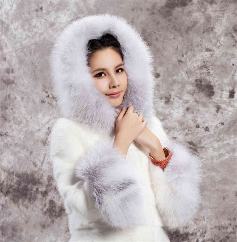 Women' Mid-Length Raccoon Fur Collar Imitation Rabbit Fur Warm Coat Streetwear Covered Button Hooded Jacket T220810, White
Women' Mid-Length Raccoon Fur Collar Imitation Rabbit Fur Warm Coat Streetwear Covered Button Hooded Jacket T220810, White