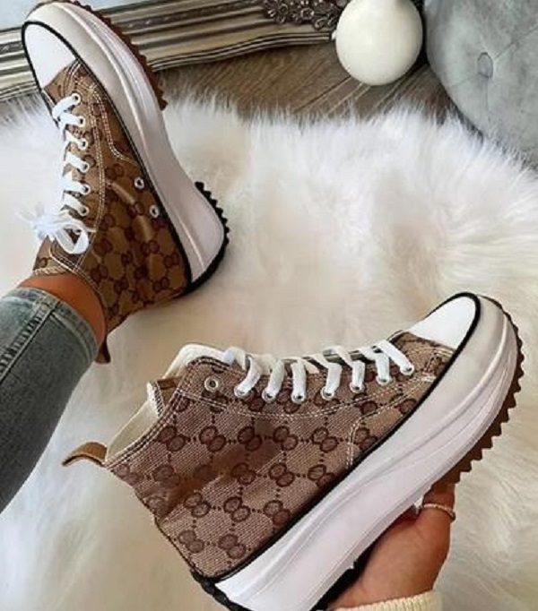 Thick bottom shoes female summer new large size air breathable fashion leisure round head lace up low top shallow mouth single shoes, Black
Thick bottom shoes female summer new large size air breathable fashion leisure round head lace up low top shallow mouth single shoes, Black
