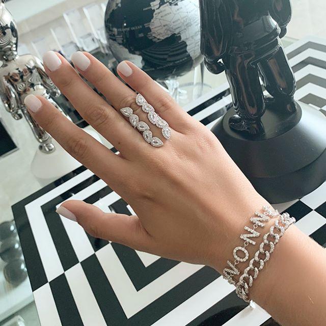 Wedding Rings Engagement White Cz Ring For Women Girl Fashion Jewelry Water Tear Drop Geometric Open Adjusted Full Finger RingsWedding
Wedding Rings Engagement White Cz Ring For Women Girl Fashion Jewelry Water Tear Drop Geometric Open Adjusted Full Finger RingsWedding