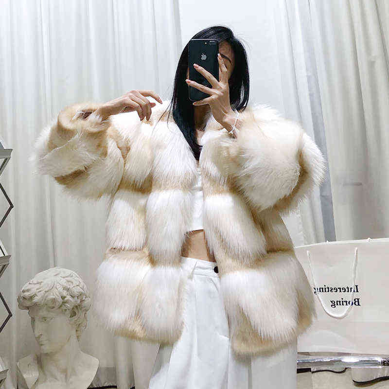 2022 Women Winter New Fashion Loose Imitation Fur Coats Female Faux Fur Warm Jackets Ladies Short Casual Overcoats G160 T220810, Liuxingbaise
2022 Women Winter New Fashion Loose Imitation Fur Coats Female Faux Fur Warm Jackets Ladies Short Casual Overcoats G160 T220810, Liuxingbaise