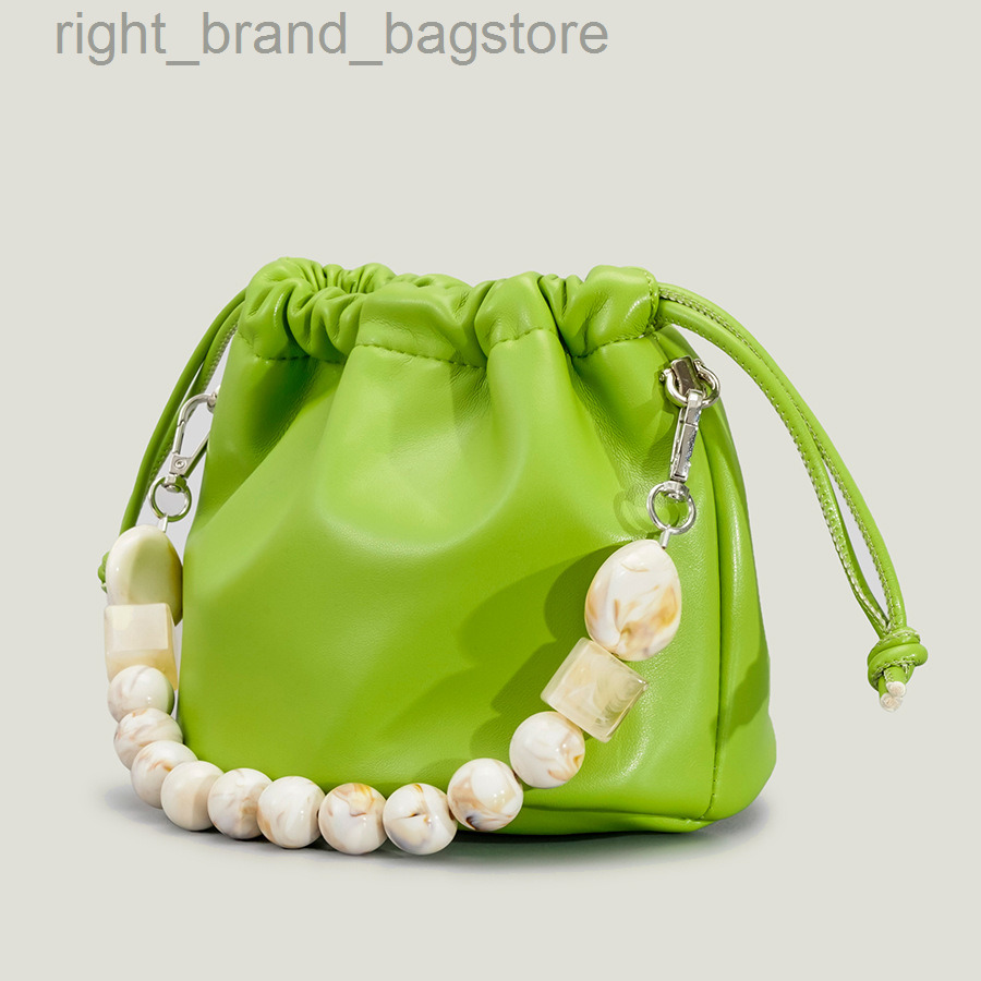 2022 Summer Pearls Handbag Women Tote Bag Brand Design Luxury Pleated PU Leather Tote Bag Female Bucket Messenger Shoulder Bag W220812, Pink
2022 Summer Pearls Handbag Women Tote Bag Brand Design Luxury Pleated PU Leather Tote Bag Female Bucket Messenger Shoulder Bag W220812, Pink