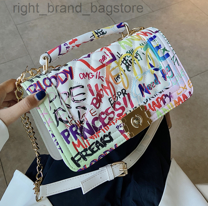 Popular Niche Graffiti Small Square Bag Summer Bags for Women Brands 2021 Rhombus Chain Shoulder Messenger Bag Woman Handbags W220810