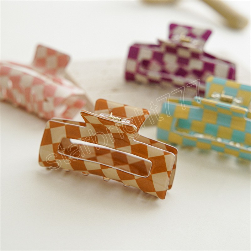 Stylish Checkerboard Grab Hair Clip Hair Accessories For Women Acrylic Colorful Plaid Hairpin Clip Head Accessories