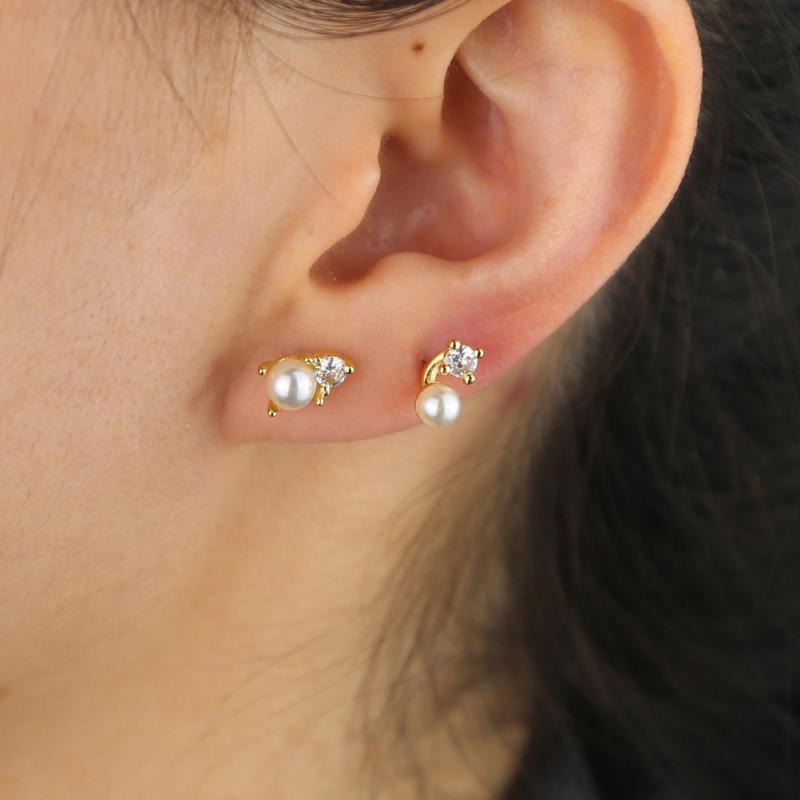 Stud Gold Filled Cute Tiny Earring With Cz Paved Fresh Pearl V Shape Earrings For Women Lady 4pcs/set Wedding Jewelry GiftsStud
Stud Gold Filled Cute Tiny Earring With Cz Paved Fresh Pearl V Shape Earrings For Women Lady 4pcs/set Wedding Jewelry GiftsStud