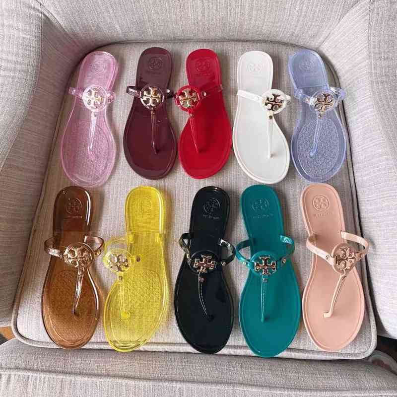 Designer Slippers torysburchs Classic Sandals Flat Bottom Flip Flop Pvc Jelly Cool Clip Slipper Buckle Holiday Beach Antiskid Women's Shoes for Summer, Pink
Designer Slippers torysburchs Classic Sandals Flat Bottom Flip Flop Pvc Jelly Cool Clip Slipper Buckle Holiday Beach Antiskid Women's Shoes for Summer, Pink