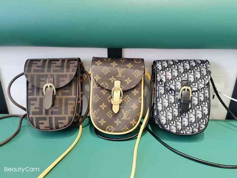 Leather 2022 New Luxury Brand Women Bags Fashion Design Female Shoulder Bags Print Messenger Bag W220809, Lavendercontact customer service
Leather 2022 New Luxury Brand Women Bags Fashion Design Female Shoulder Bags Print Messenger Bag W220809, Lavendercontact customer service