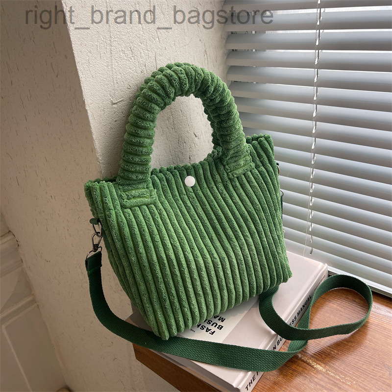 Niche Corduroy Bucket Green Bag 2022 Spring Plush Green Cute Furry Handbag Tote Cross Body Bags Vip Luxury Small Women's Bag W220810, Blue
Niche Corduroy Bucket Green Bag 2022 Spring Plush Green Cute Furry Handbag Tote Cross Body Bags Vip Luxury Small Women's Bag W220810, Blue