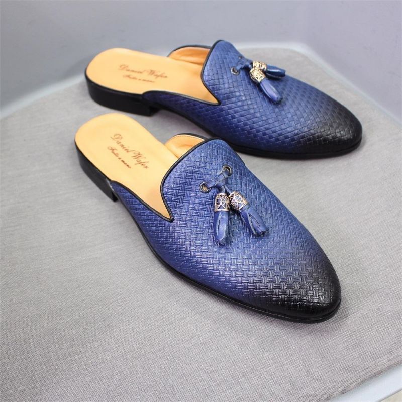 

Retro Classic Woven Embossed Fringed Slippers Men Shoes Solid Color First Layer Cowhide Baotou No Heel British Pointed Tide Slippers KB304, Clear
