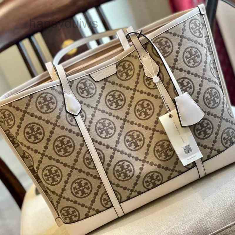 Designer Burchs Bags Torys 2022tory New Highgrade Shopping Messenger Hand Bill of Lading Shoulder Versatile Underarm Womens, T-shaped / blue leather
Designer Burchs Bags Torys 2022tory New Highgrade Shopping Messenger Hand Bill of Lading Shoulder Versatile Underarm Womens, T-shaped / blue leather